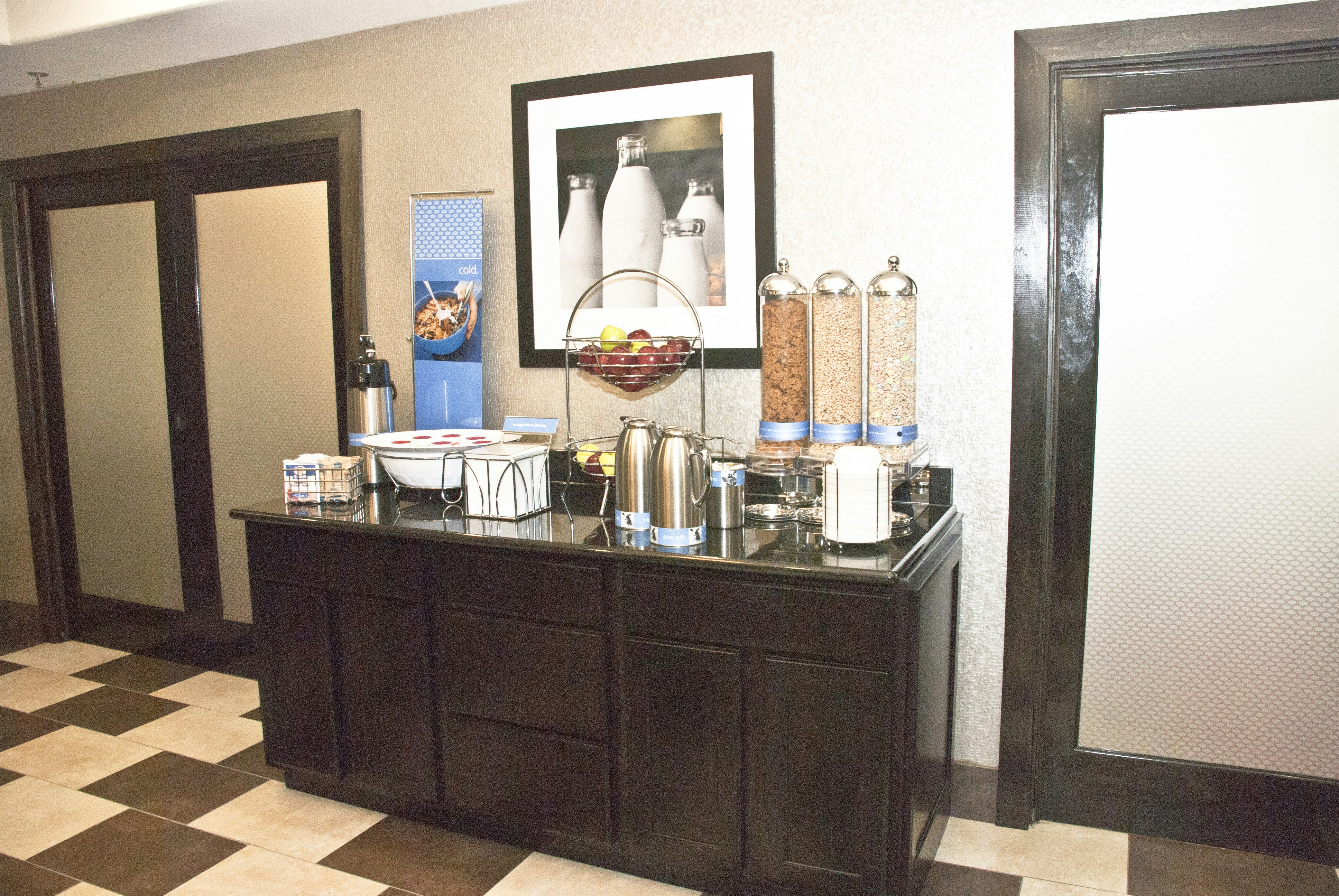 Hampton Inn Maumelle AR 7/24