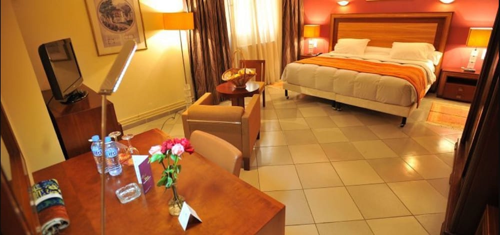 Abassides Palace 25/50