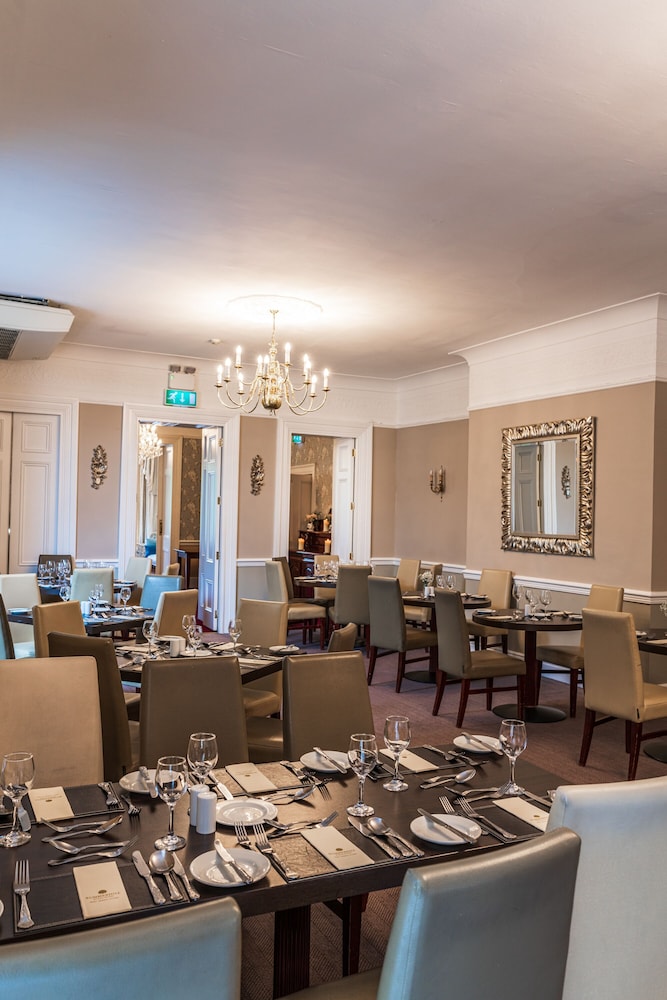 Summerhill House 39/50