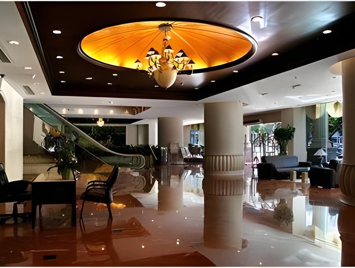 Sun City Hotel 16/50
