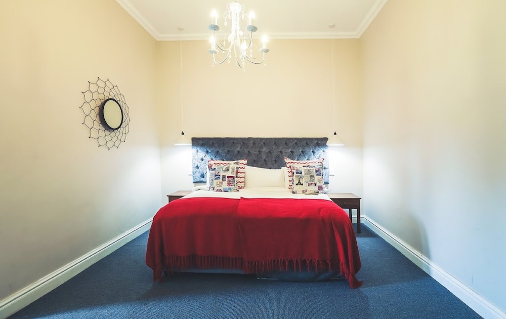 Nottingham Road Hotel 16/50