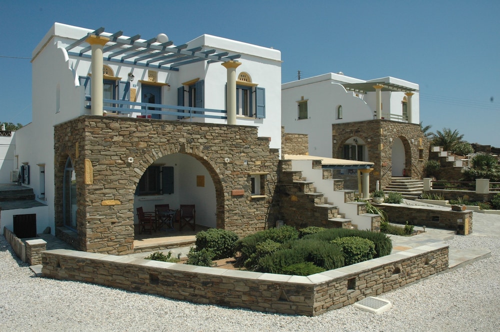 Tinos View 24/34