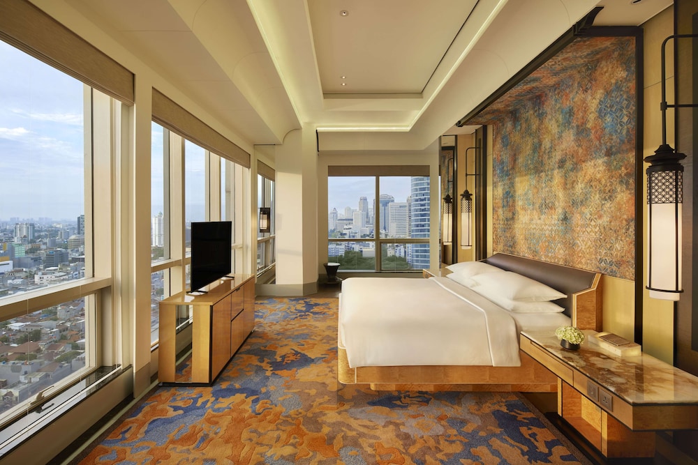 Keraton At the Plaza A Luxury Collection Hotel 14/52