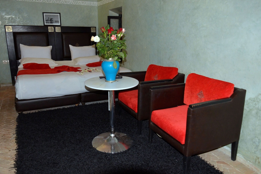 Riad Rose Du Desert 50/64