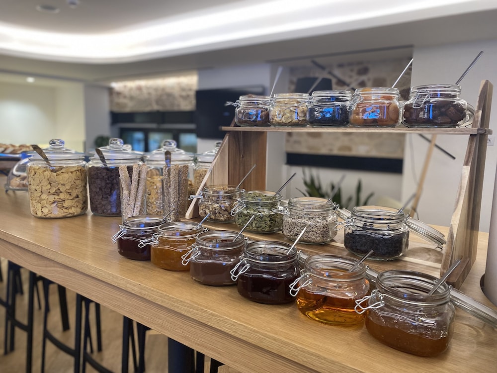 NLH Monastiraki | Neighborhood Lifestyle Hotels 22/50