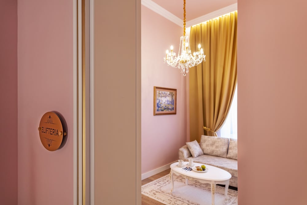 Via Villa Iliotti Rhodos 30/51