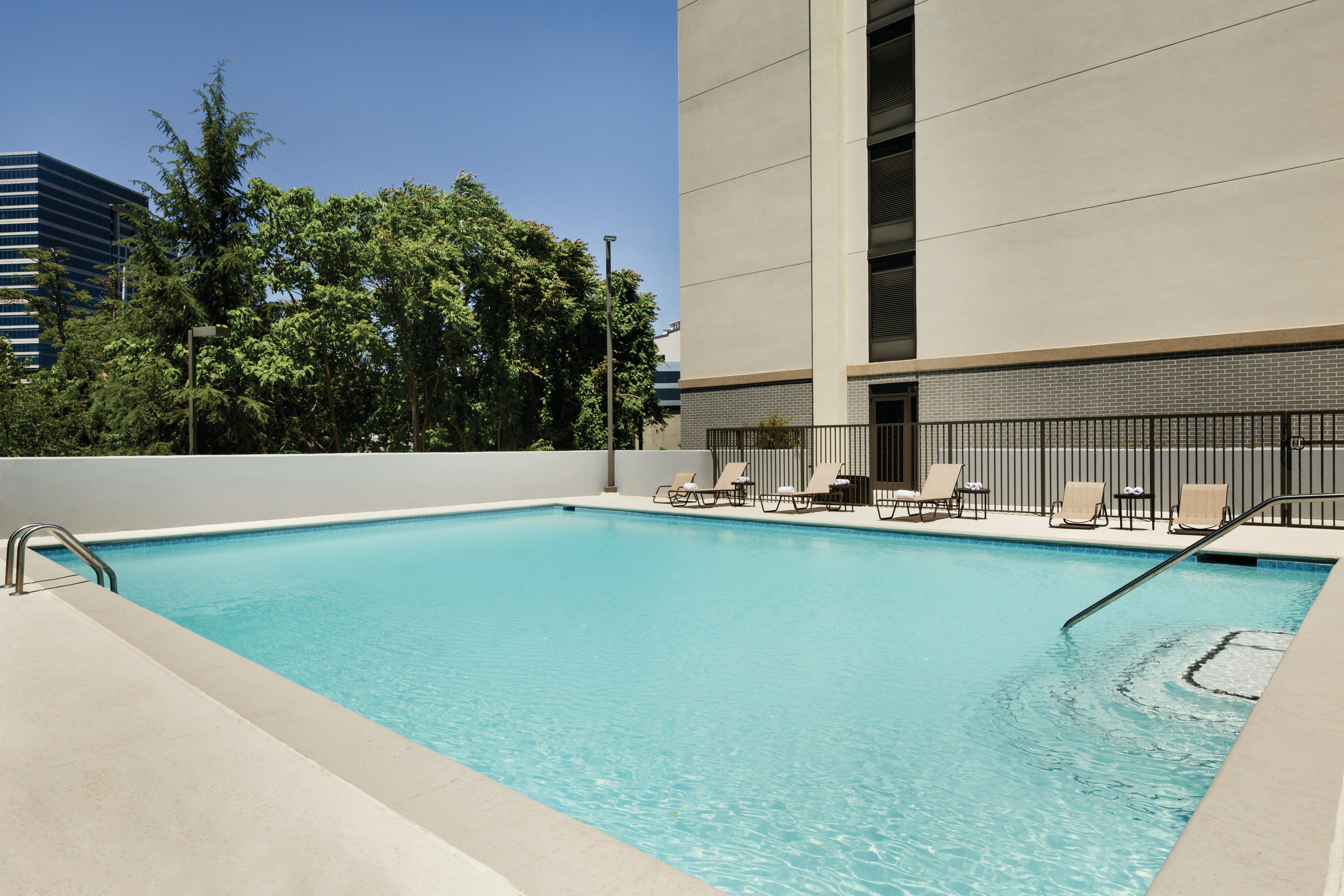 Hampton Inn Atlanta-Buckhead 27/46