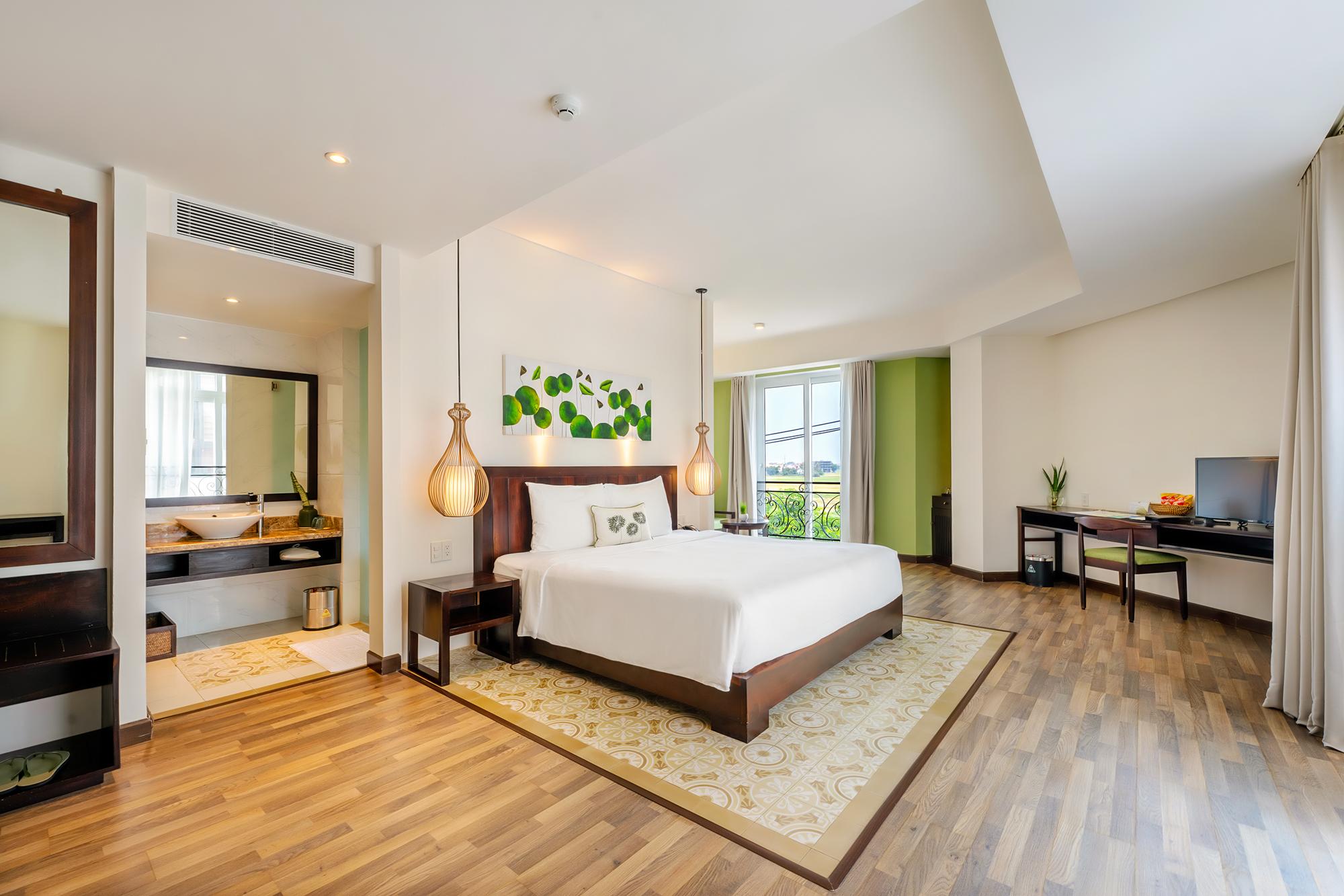 Room, Rice Field View