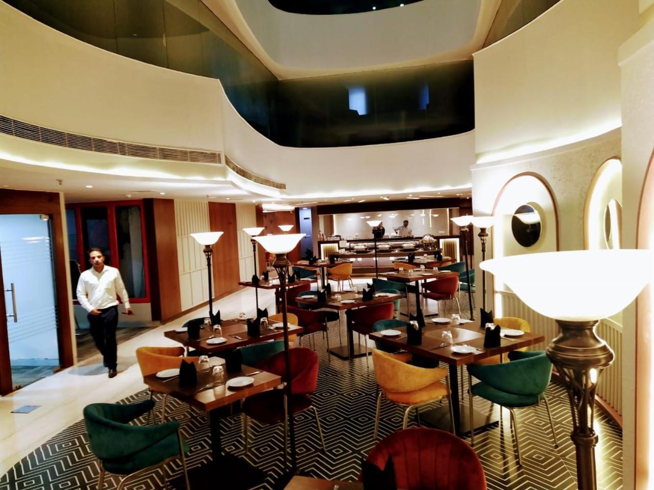 OYO Rooms Noida Sector 62 55/73