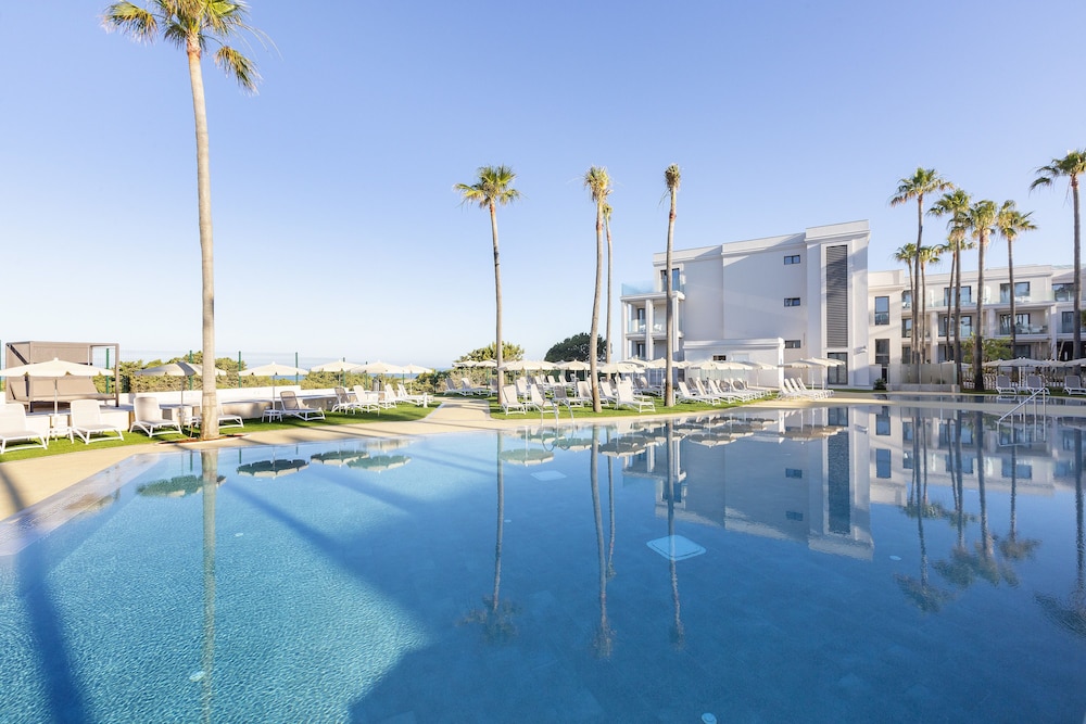 Hipotels Barrosa Park