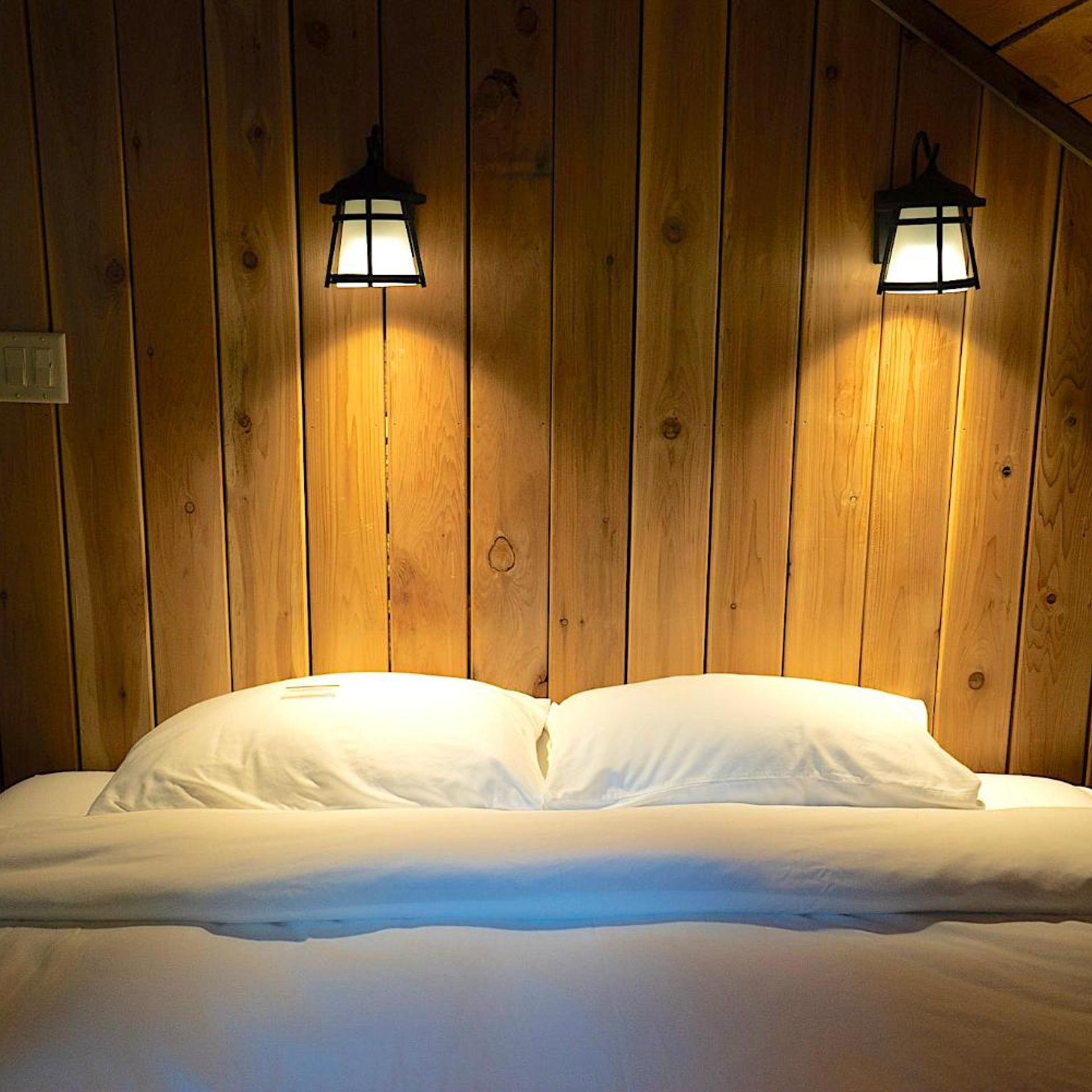 2 Bedrooms, Heritage, Chalet, Cabin