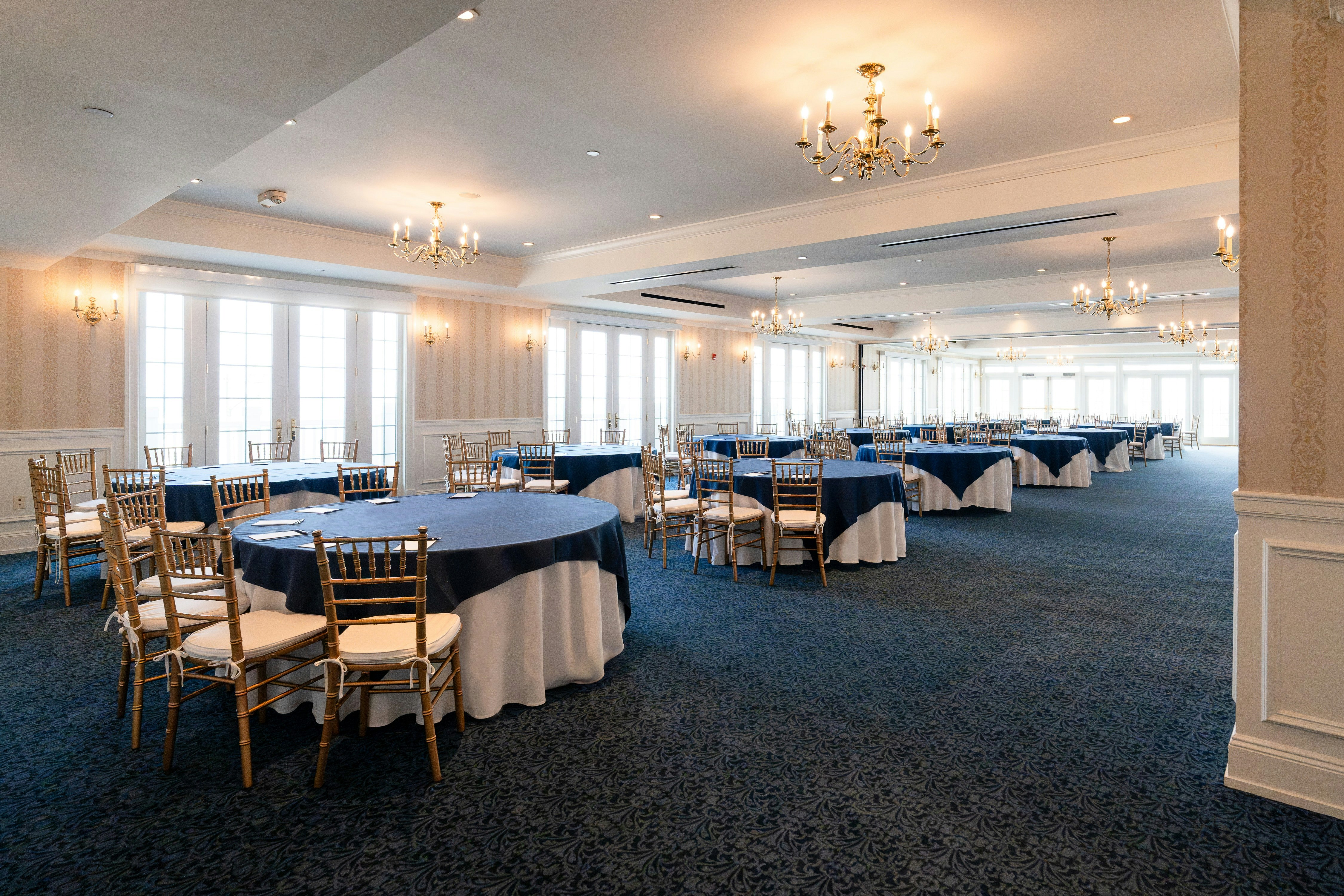 Madison Beach Hotel, Curio Collection by Hilton 63/88