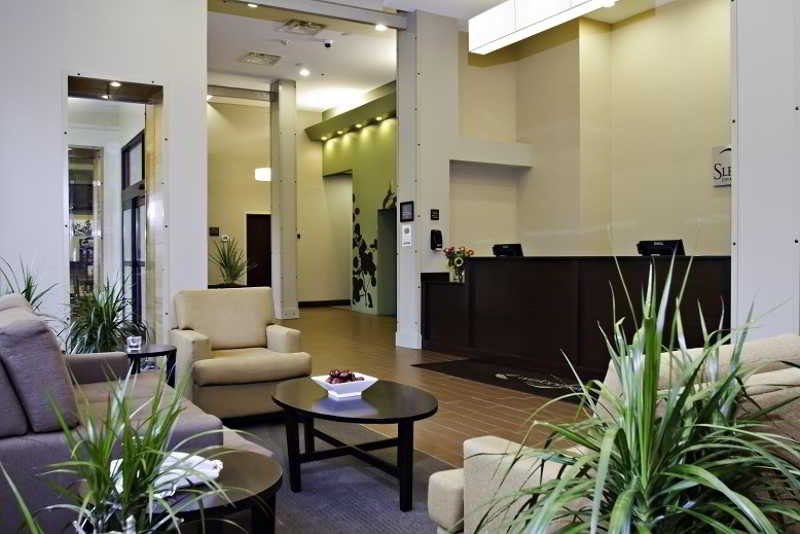 Sleep Inn & Suites Downtown Inner Harbor 17/30