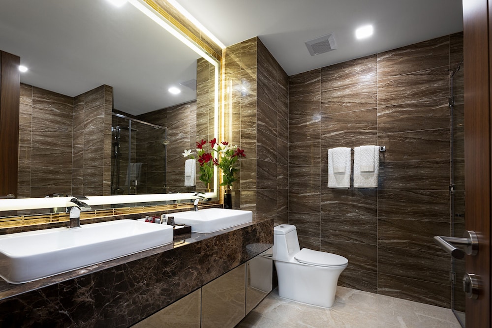 The Elysium Pratumnak Pattaya - By SHG 50/50