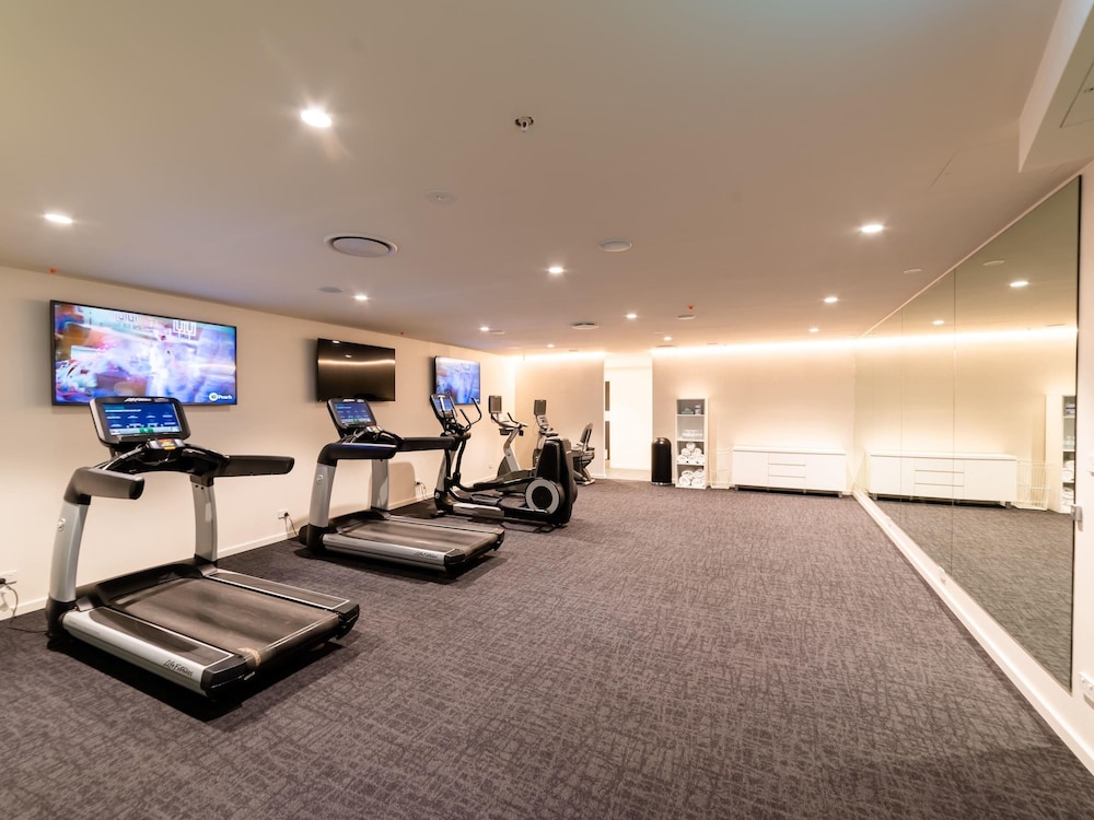 Novotel Wollongong Northbeach 42/69