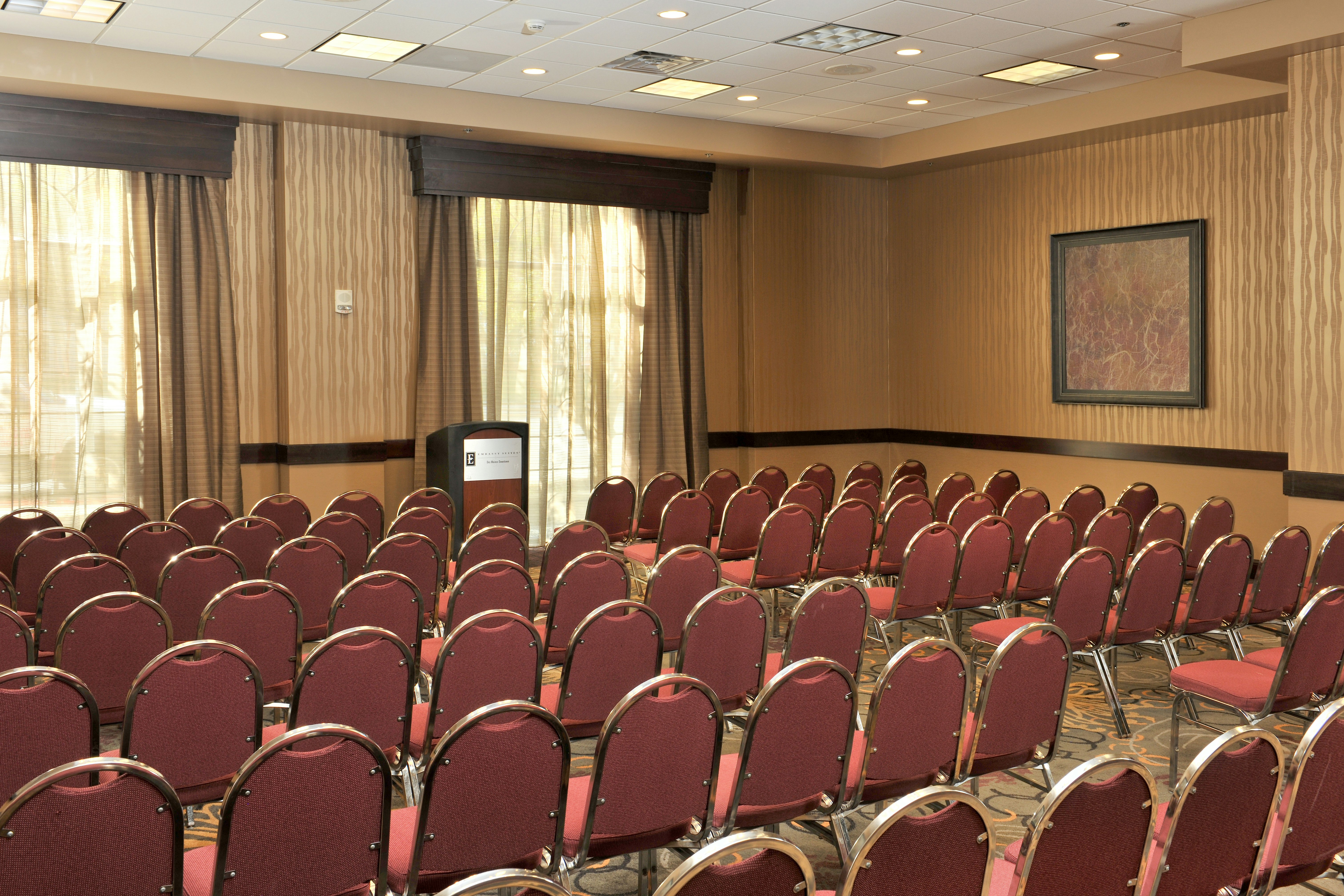 Embassy Suites Des Moines Ia 30/39
