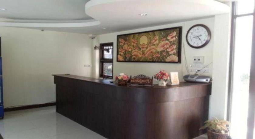Ponburi Hotel 12/90