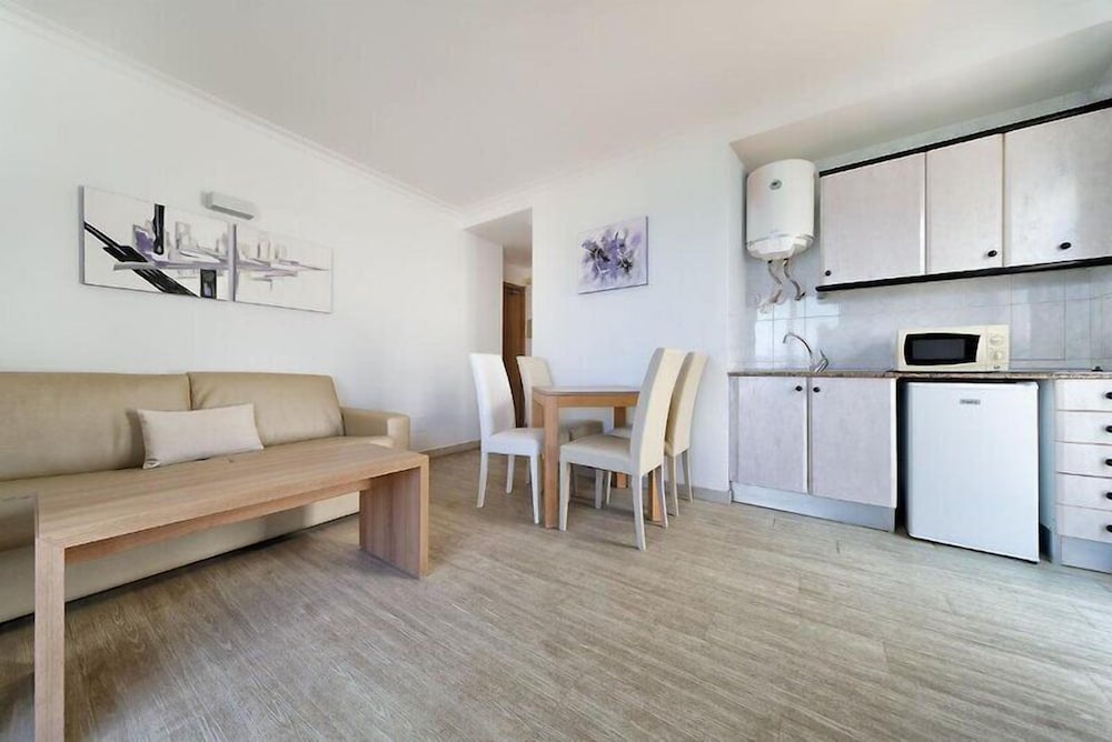 R2 Cala Millor Beach Apartment 30/50
