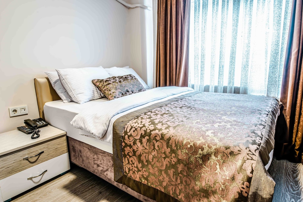 Lazz City Hotel 22/44