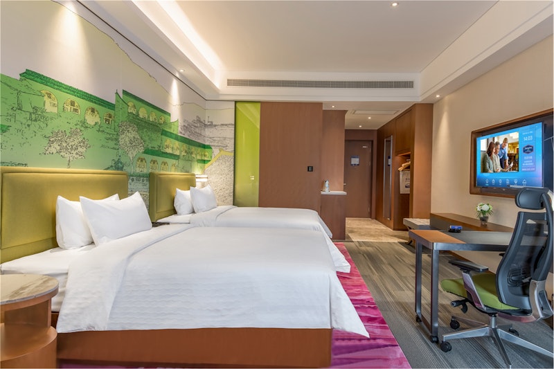 Hampton by Hilton Qingyang Rainbow Bridge 4/12