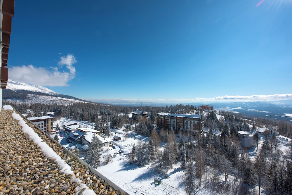 Panorama Hotel Strbske Pleso 82/85
