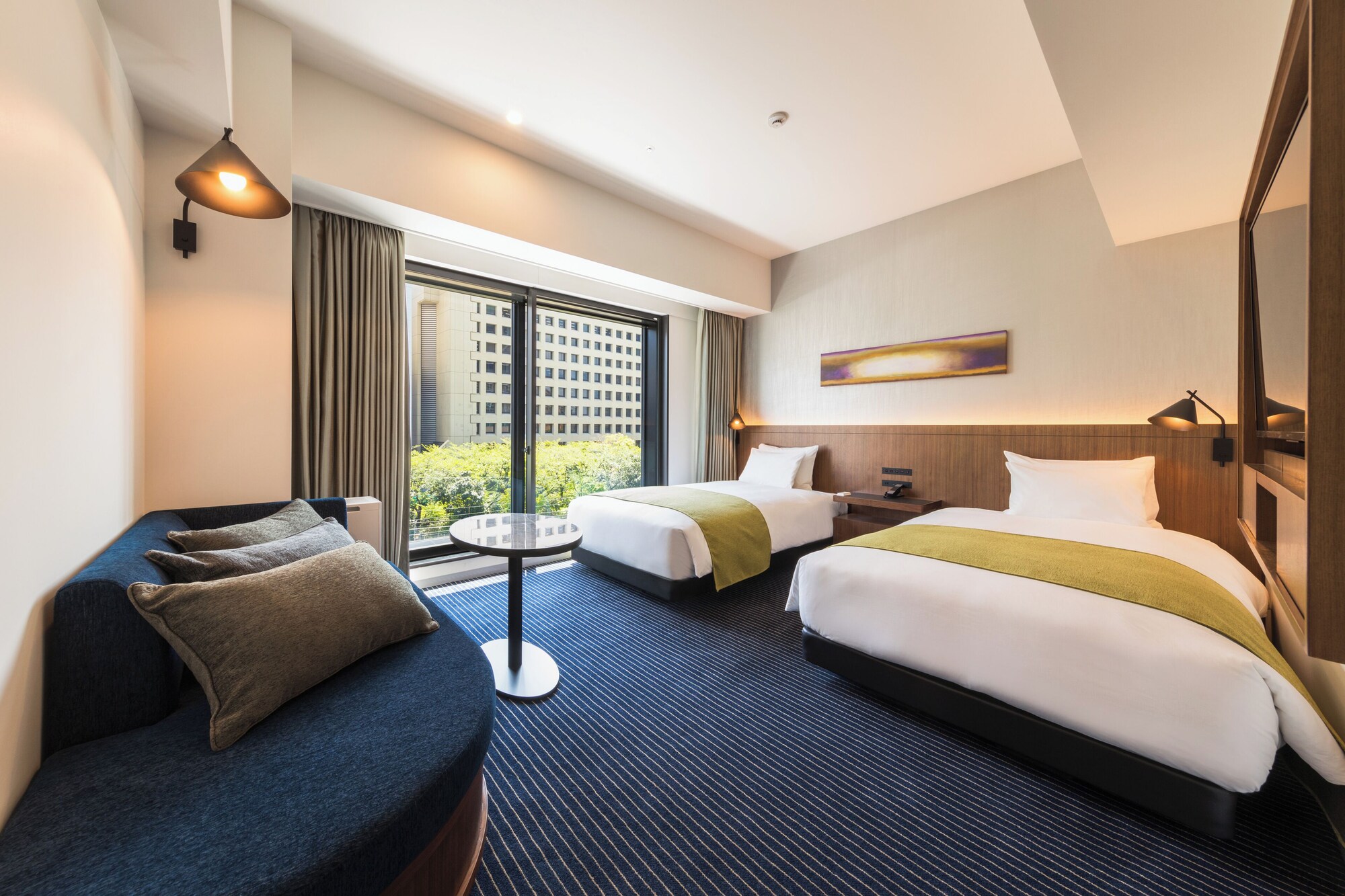 UNIVERSAL, TWIN BEDS