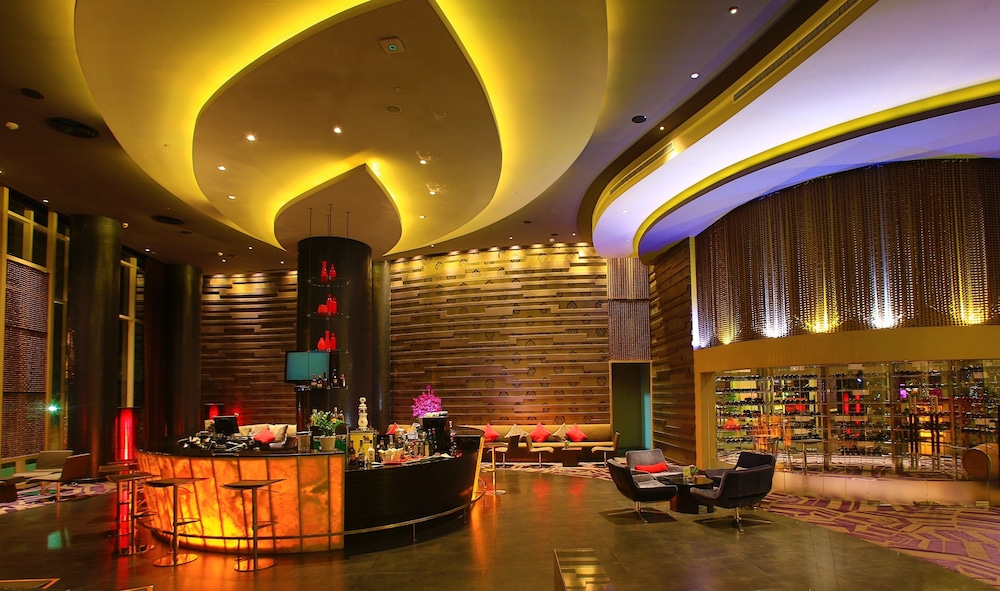 Amaranth Suvarnabhumi Hotel 38/49