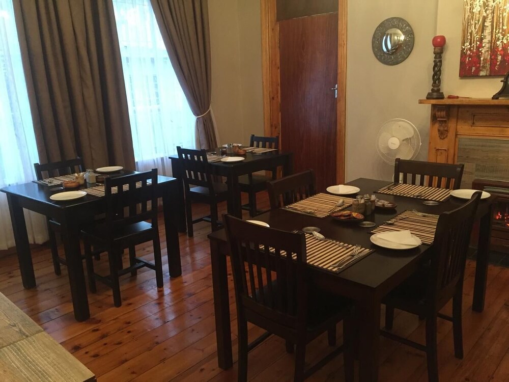 Tranquil House B&B @ 10 Berry St 14/44