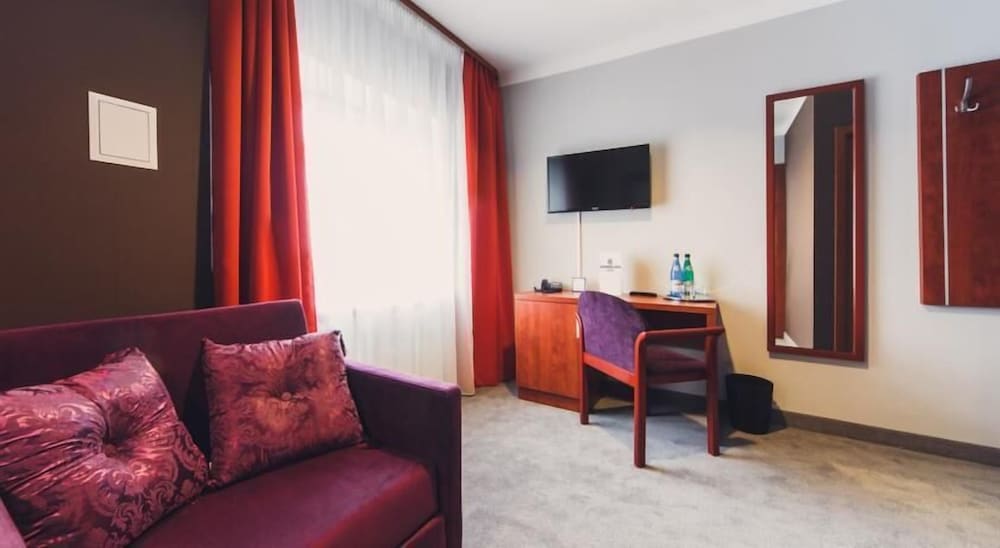 Hotel Chmielna 17/25