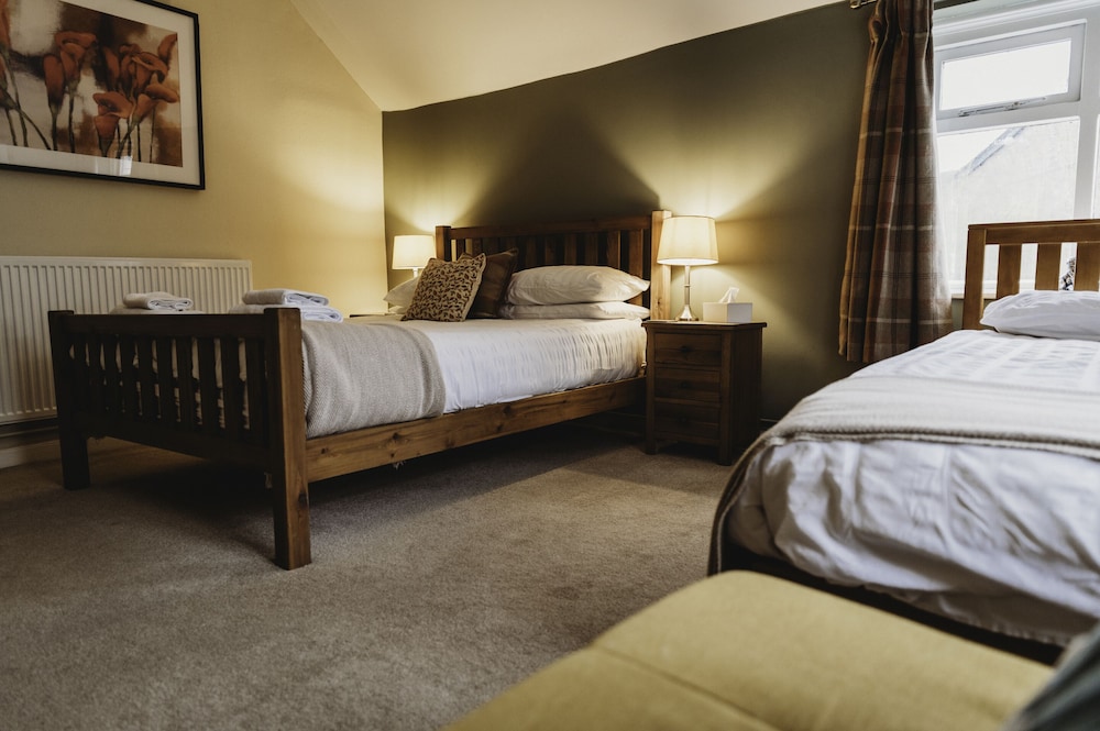 The White Lion Inn 13/48