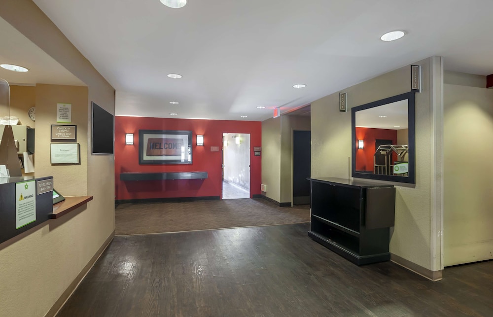 Extended Stay America San Diego - Mission Valley - Stadium 8/54
