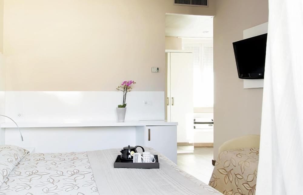 Hotel Primavera 26/57