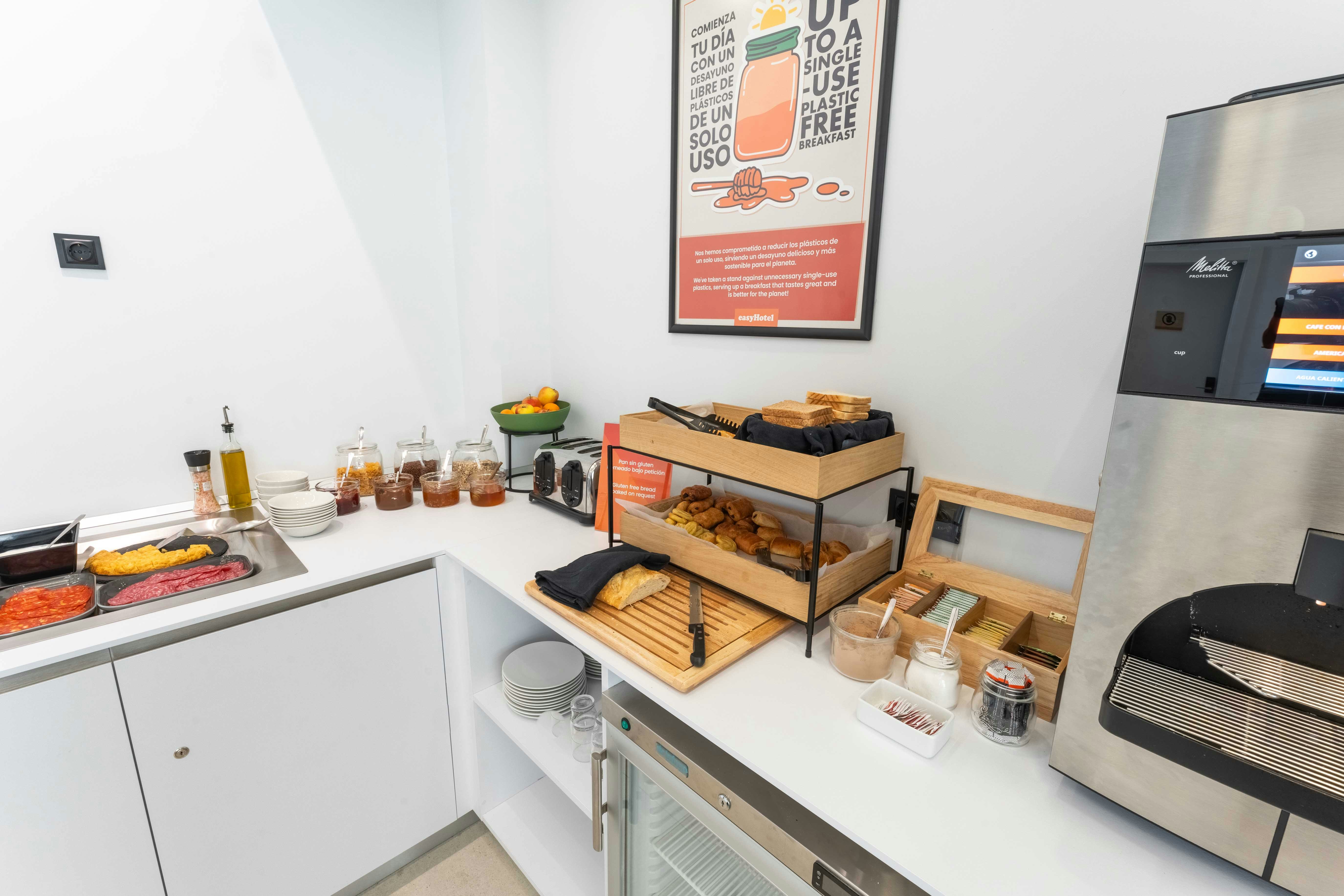 easyHotel Madrid Alcala 33/41