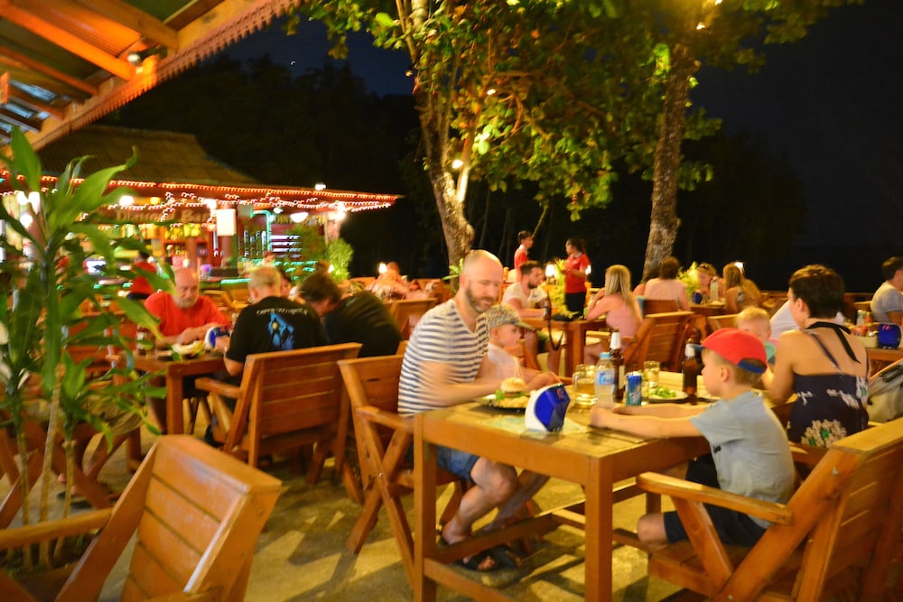 Diamond Cave Resort 48/71