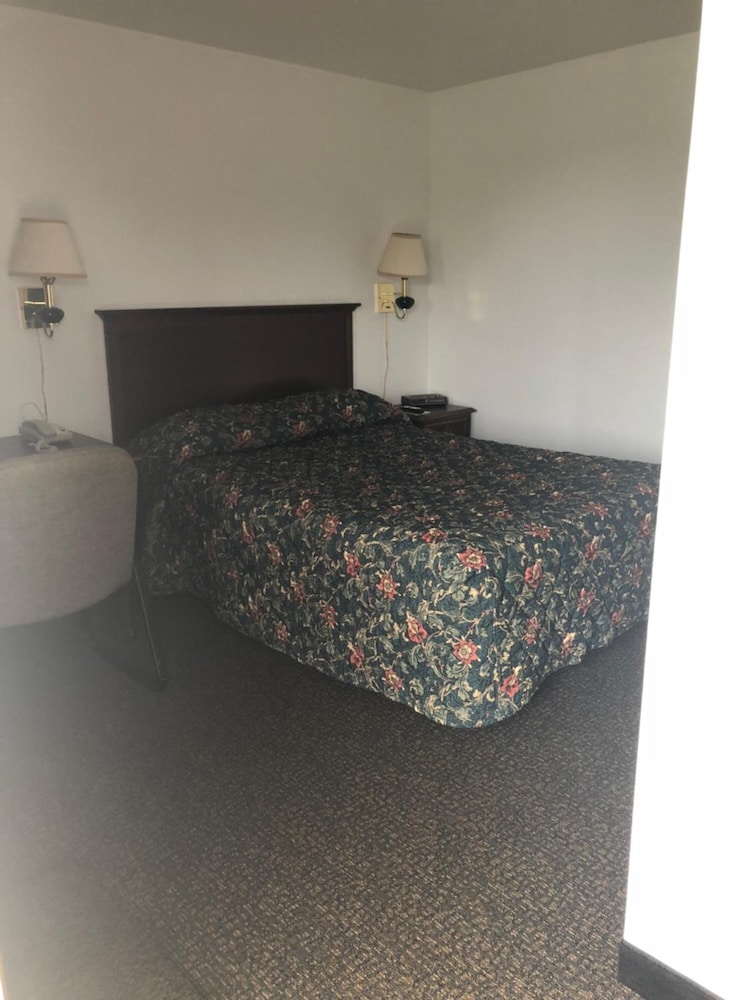 Neva Jean Motel 12/65