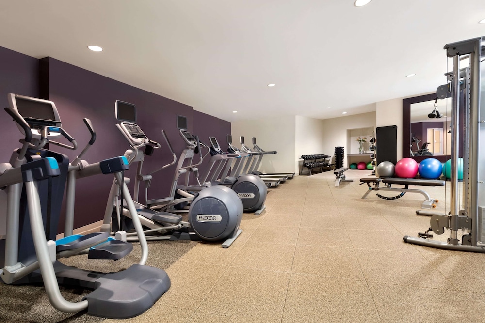 Doubletree By Hilton Hotel Oklahoma City Airport 14/45