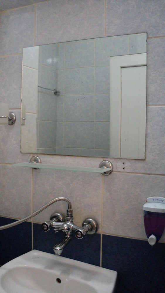Yavuz Hotel 28/32