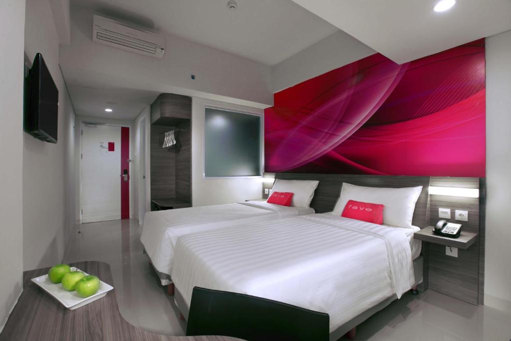 Standard, Double or Twin Bed