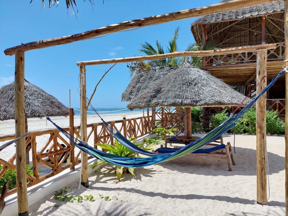 Isla Bonita Zanzibar Beach Resort 37/48