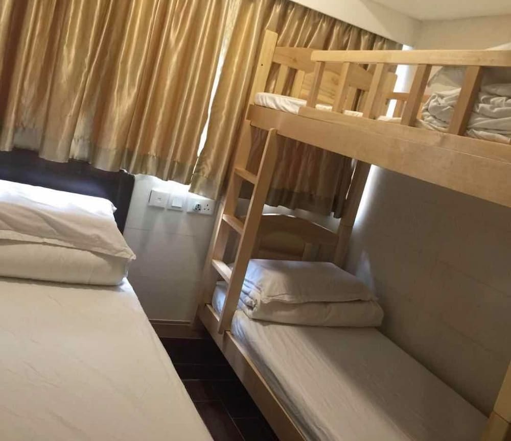 Lam Shan Hotel 2/17