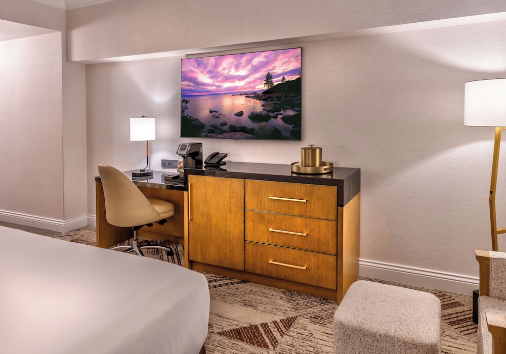 Atlantis Casino Resort Spa Reno 7/46