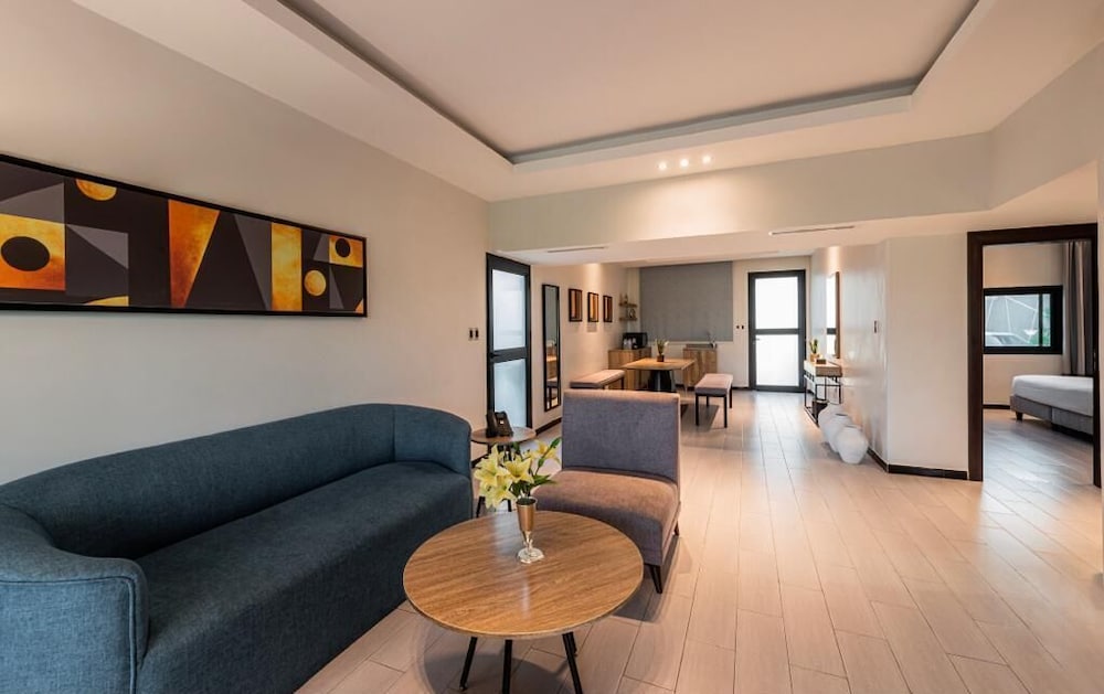 منتجع وسبا هدب الخبر(HDB Al Khobar Resort and Spa) 30/55