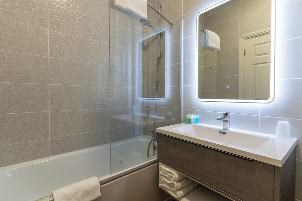 Breaffy House Resort, Spa and Suites 48/52