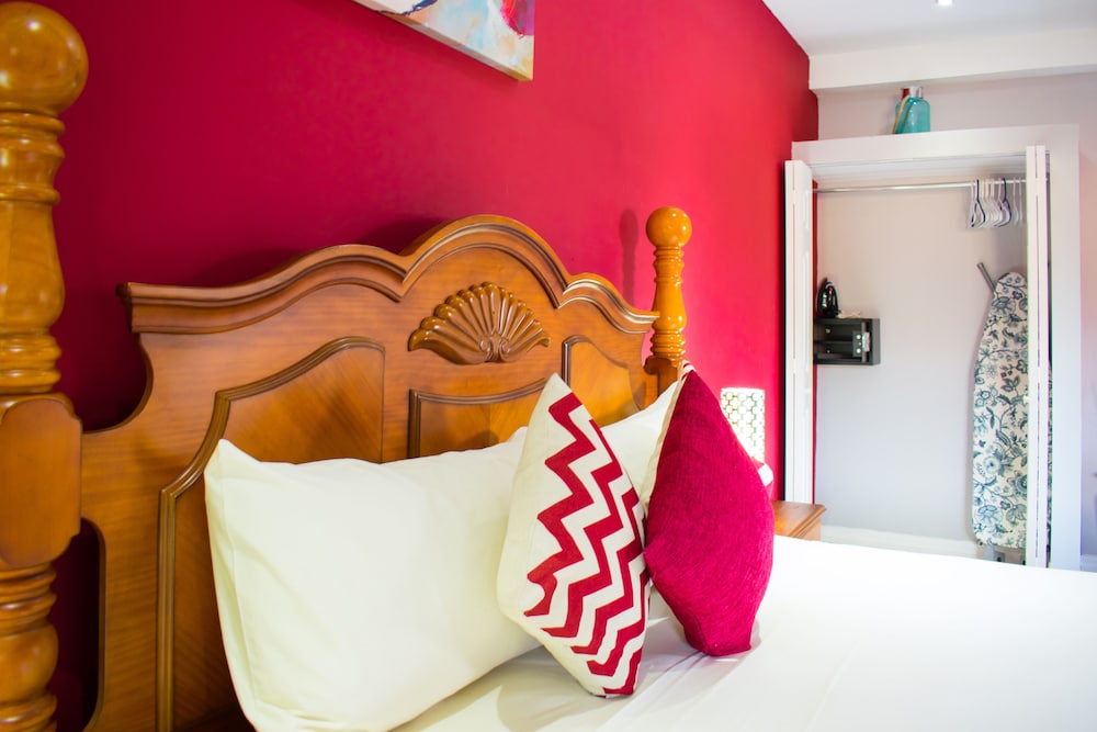 Casa Tamar Guest Apartments 10/30