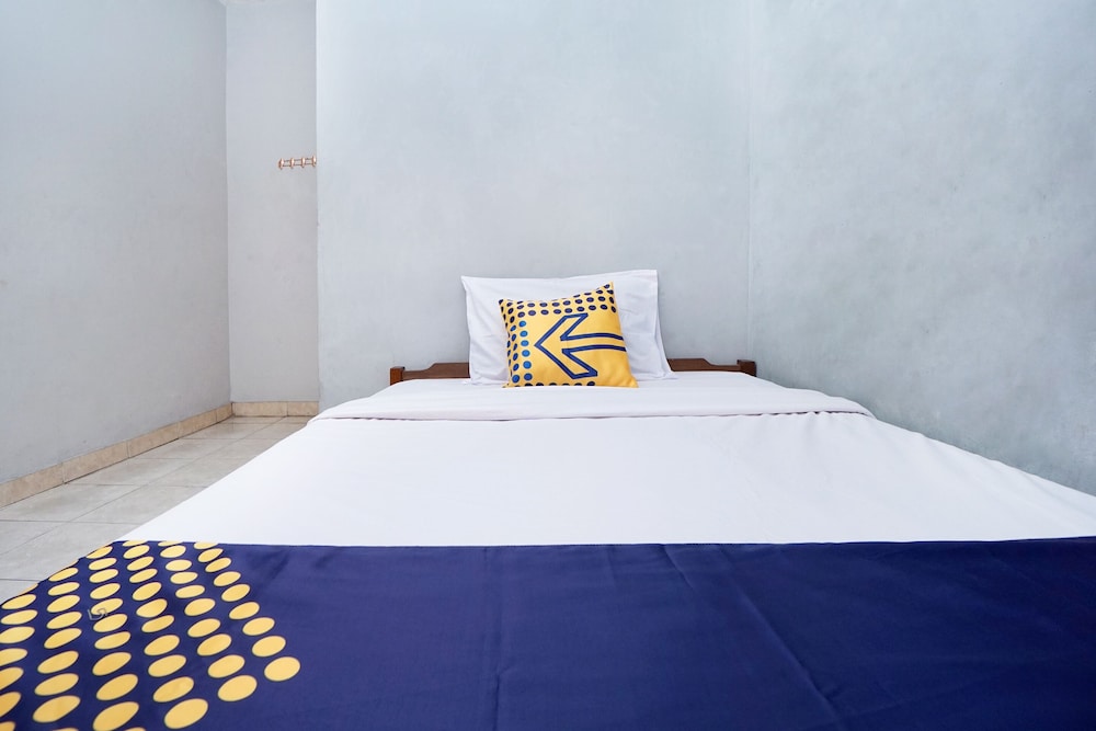 SPOT ON 2857 Hotel Pelangi 23/34