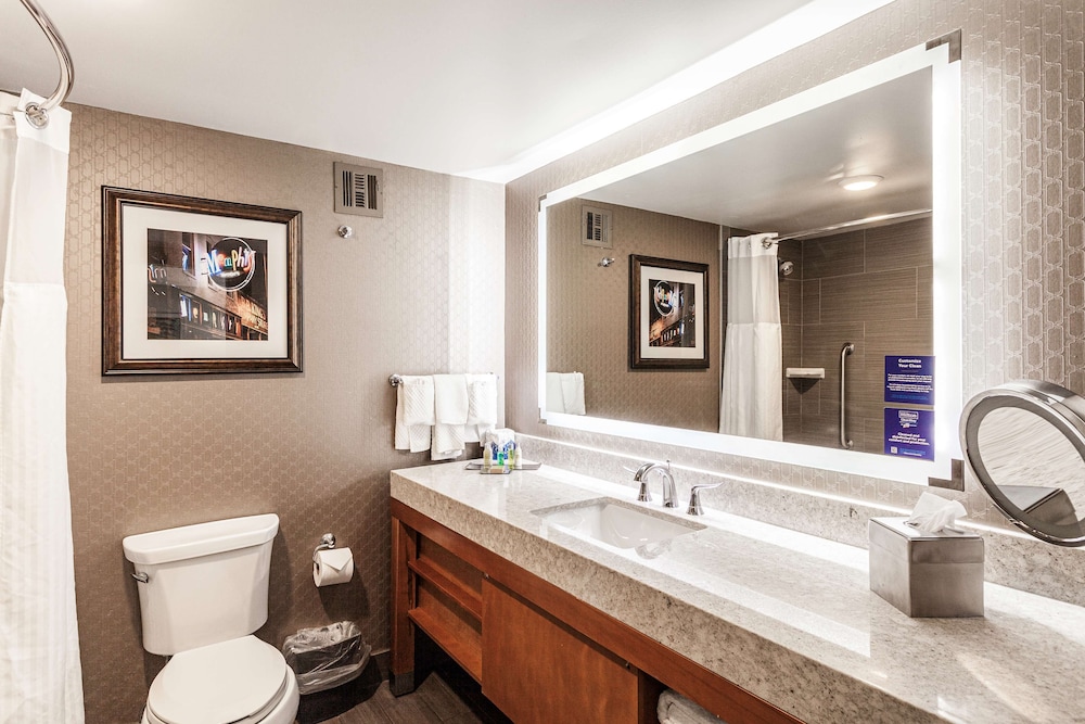 Doubletree Memphis 10/68