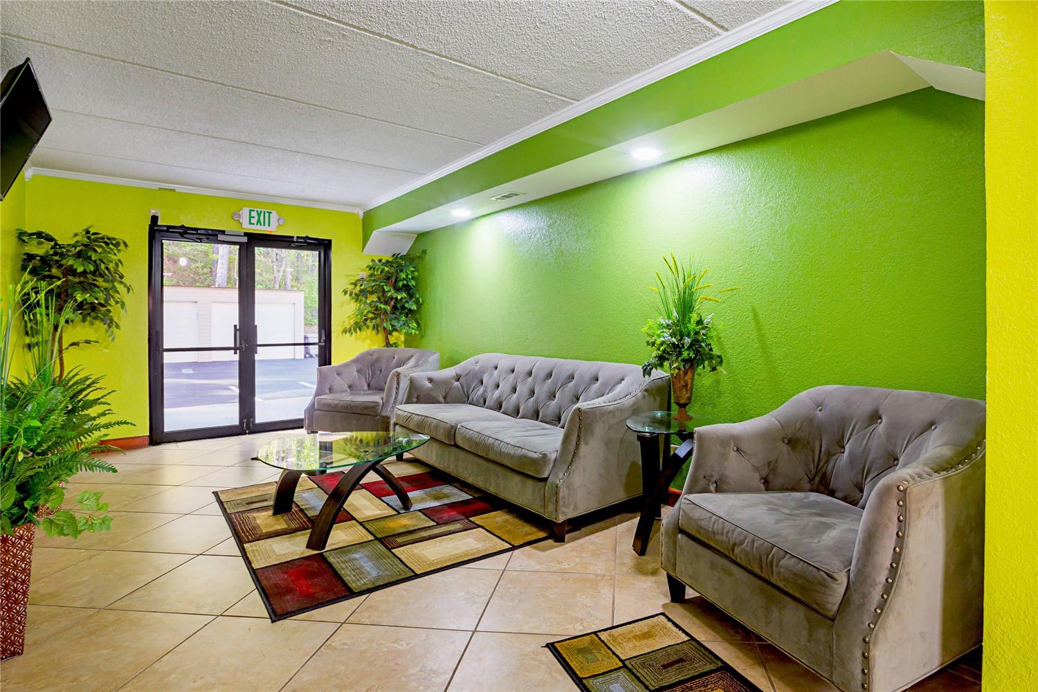 Quality Inn and Suites Near Six Flags East 7/17