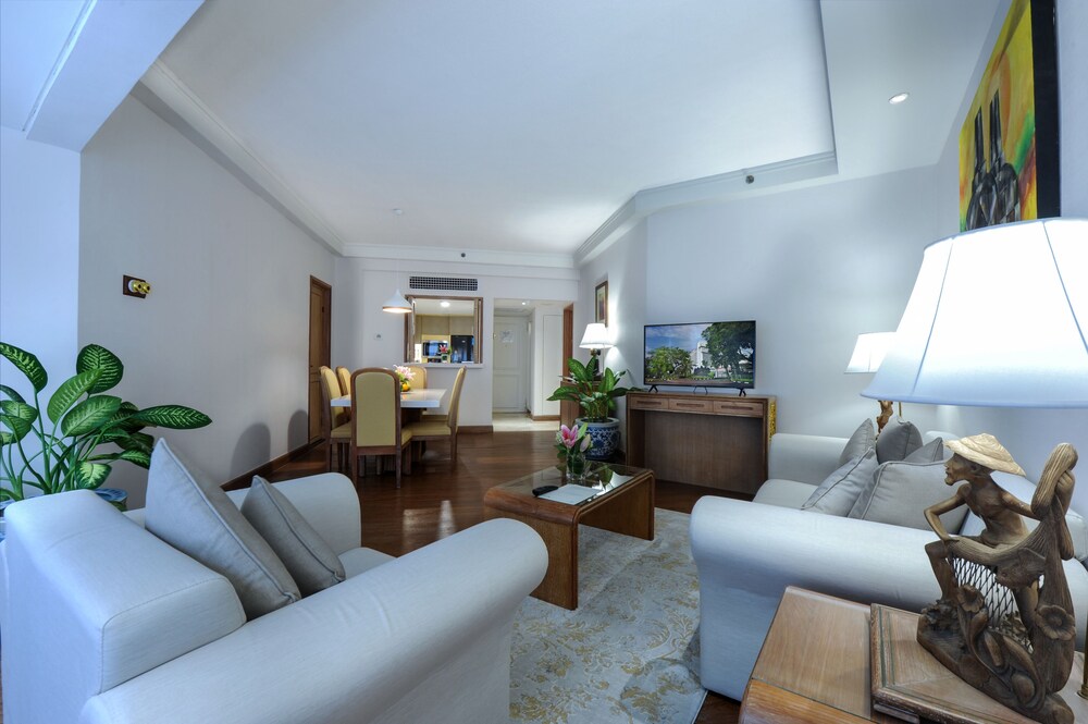 Hotel Borobudur Jakarta 25/50