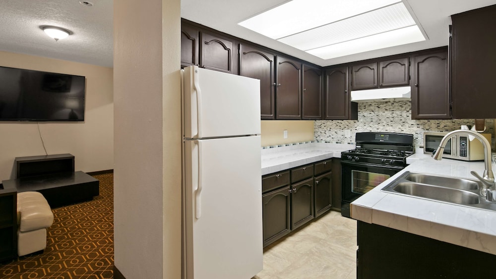 Best Western Westminster Inn 18/48