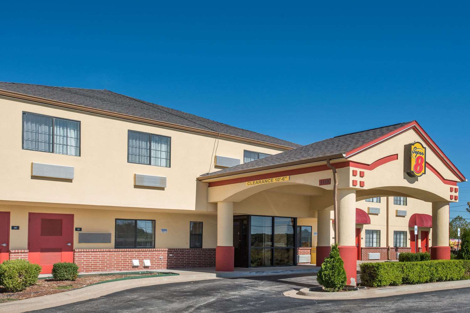 Super 8 By Wyndham Claremore Ok 5/6